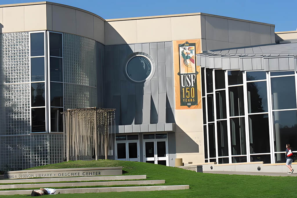 美國金門大學金融學碩士